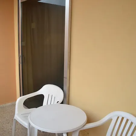 Girasol Beach Apartment *